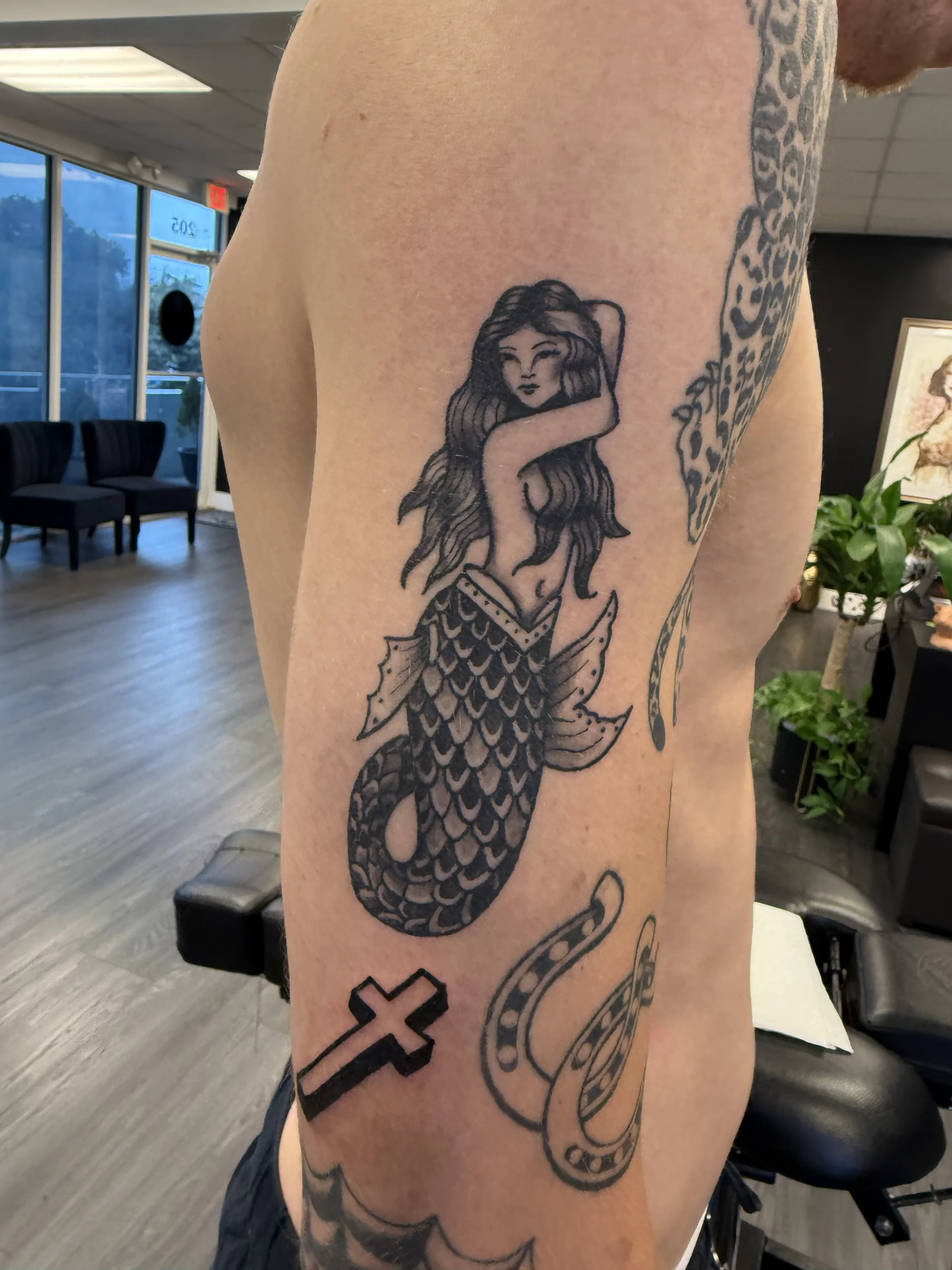 Traditional mermaid linework